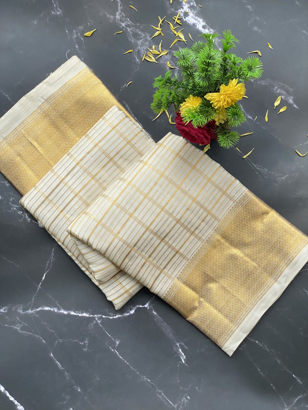 DHOTI  CREAM KANCHI  SILK 