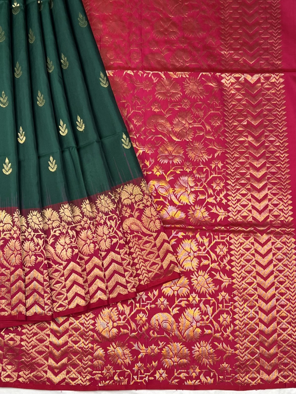 GRREN SOFT SILK SAREE